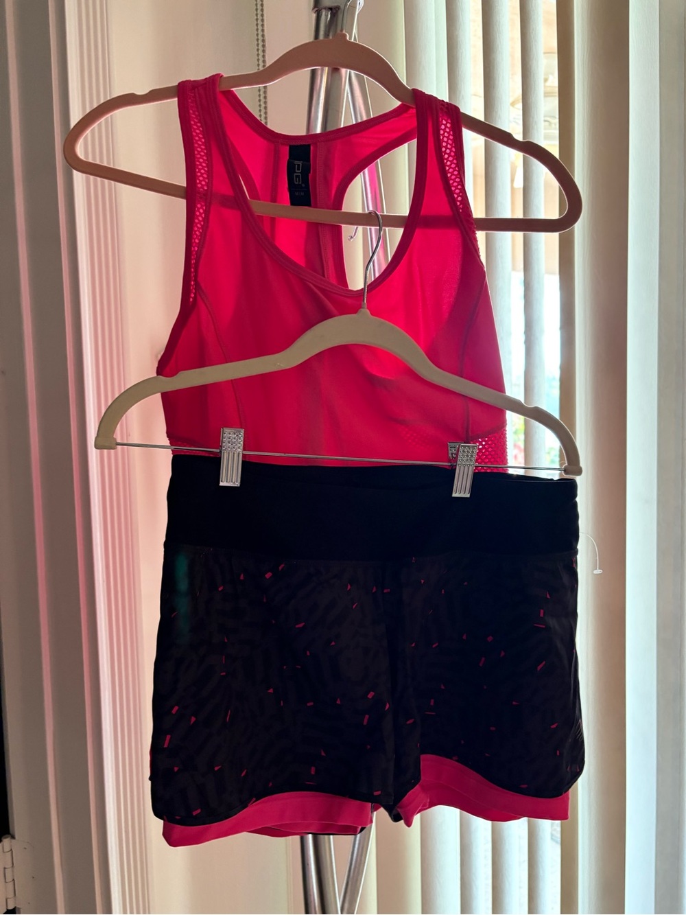MPG Pink Racerback Tank with Black Overlay Shorts nwt